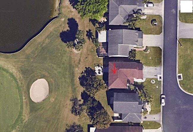 Building Photo - 5885 Northpointe Ln