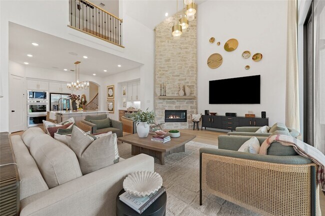 Building Photo - 2550 Whitewood Dr