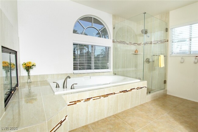 Building Photo - 2830 Via Stella St