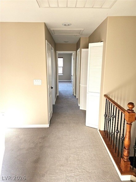 Building Photo - 1135 Paradise Vista Dr