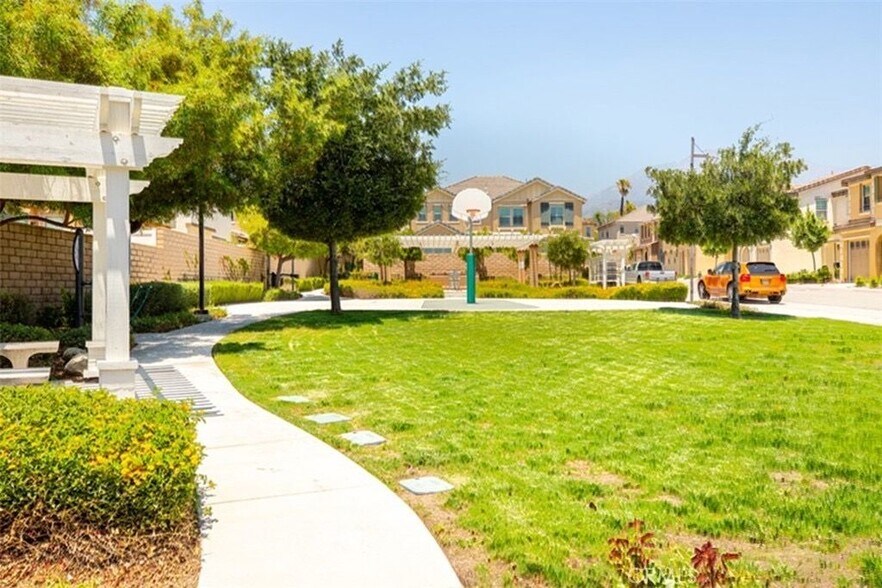 Building Photo - 1503 Cantabria Pl
