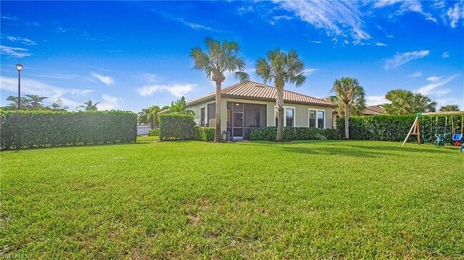 Building Photo - 10629 Essex Square Blvd