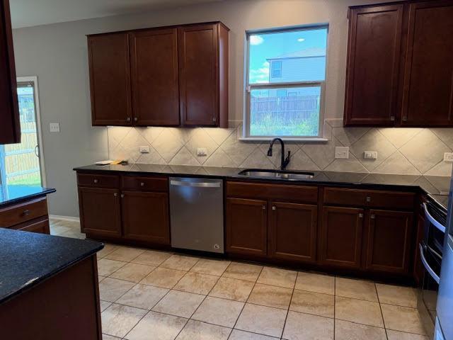 Building Photo - 329 Los Cobos Ln