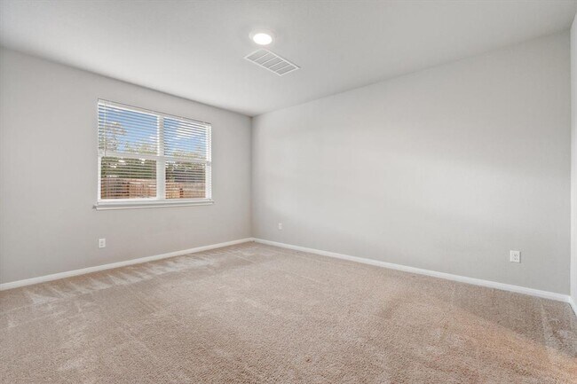 Building Photo - 283 Carolina Buckthorn Dr