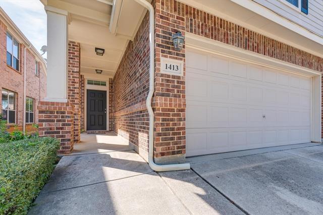 Building Photo - 1413 Ravenwood Dr