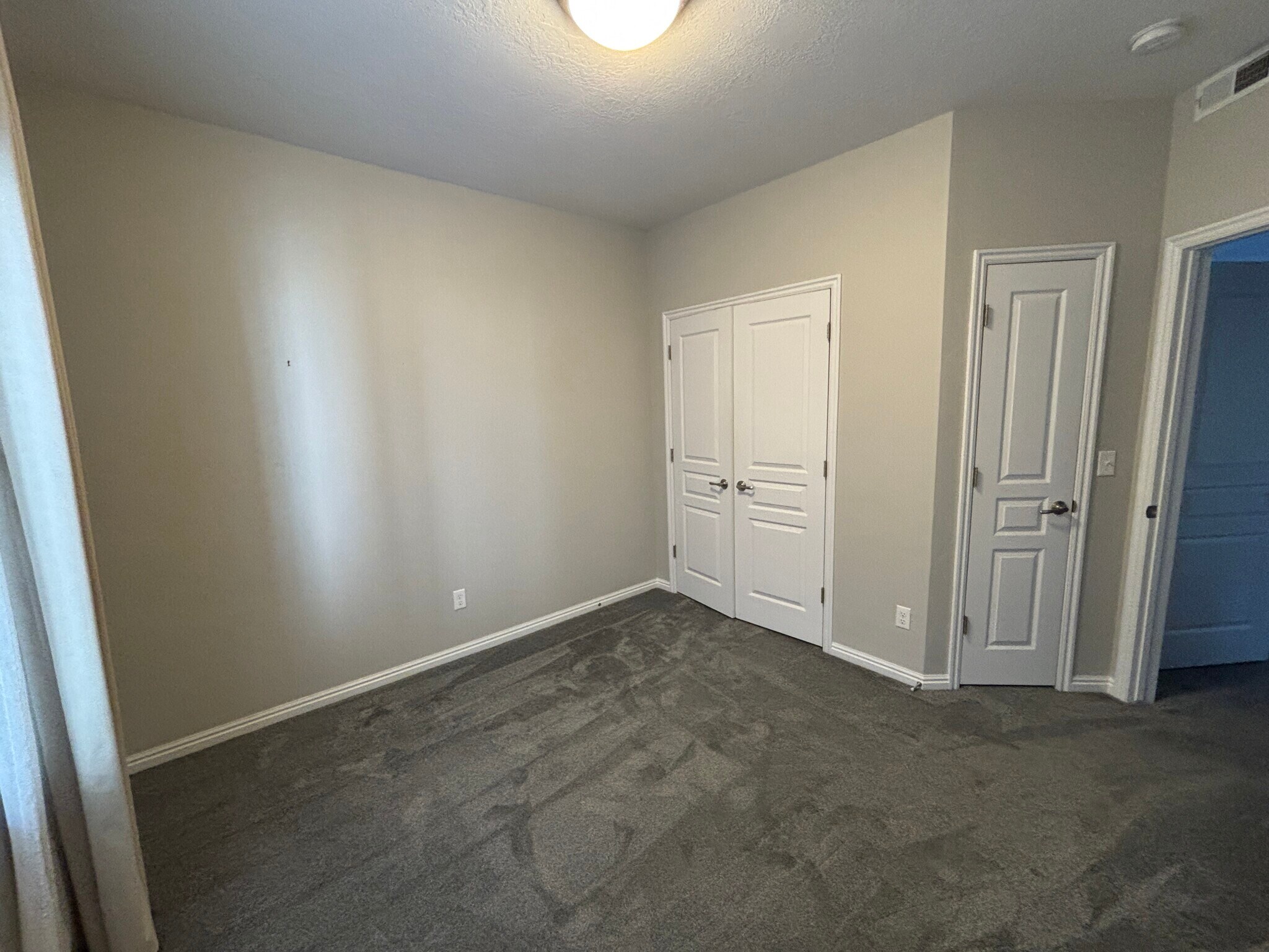 Building Photo - 170 E Belmont Ave