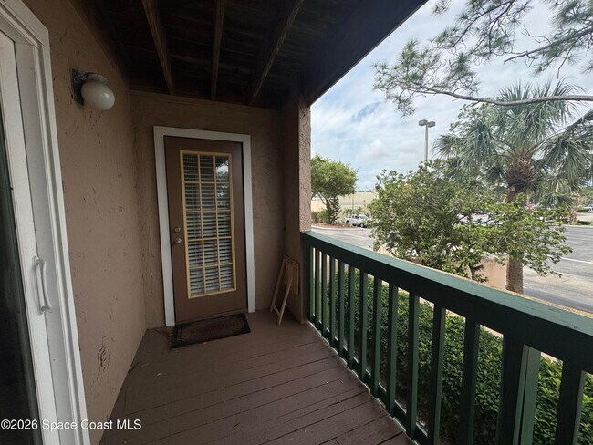 Building Photo - 7667 N Wickham Rd