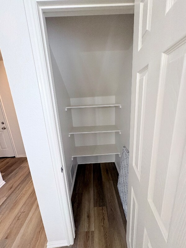 Building Photo - 955 Hamilton Falls