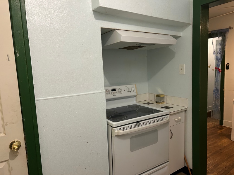 Building Photo - 6405 SE 97th Ave