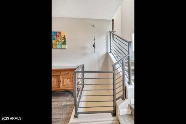Building Photo - 2090 S Dorsey Ln