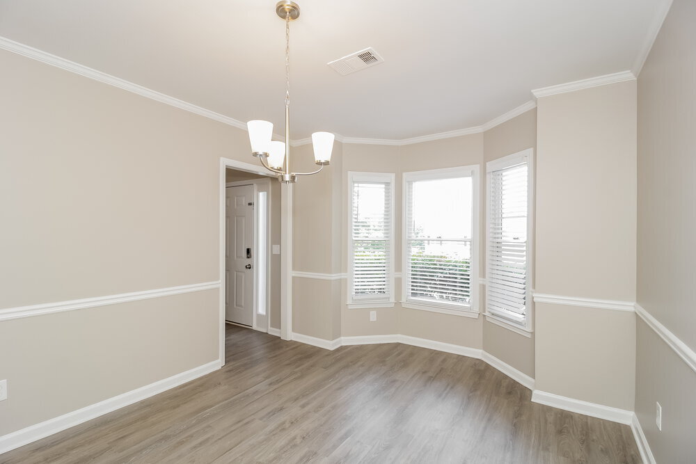 Building Photo - 2969 Kaley Dr NW