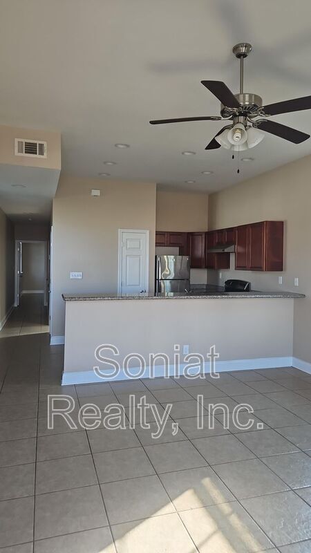 Building Photo - 3509 Hamburg St