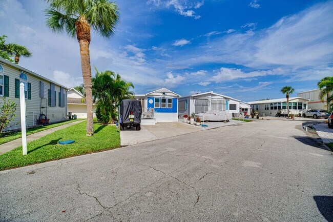 Building Photo - 1161 Nettles Blvd