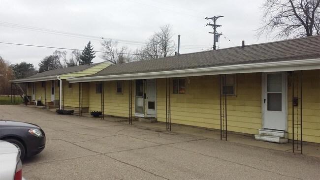 Primary Photo - 5394 S Dort Hwy