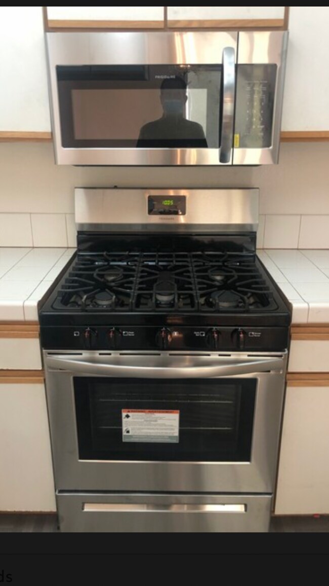 Building Photo - 1651 Federal Ave