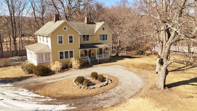 Building Photo - 26 Nelson Ln