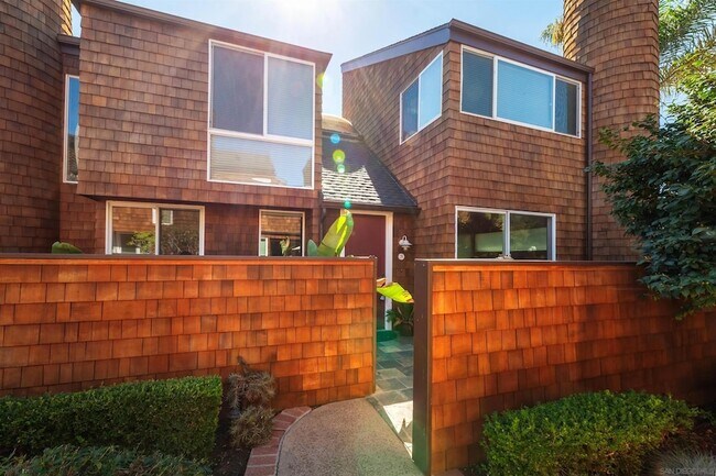 Building Photo - 325 S Sierra Ave