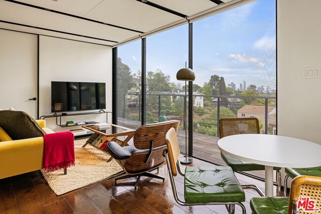 Building Photo - 1664 Benton Wy