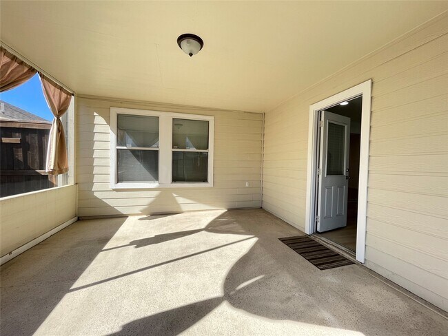 Building Photo - 2522 Shearwater Bend Dr