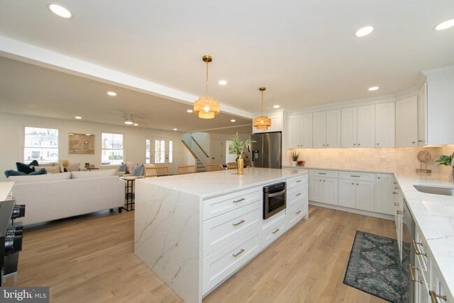Building Photo - 371 Kresson Rd