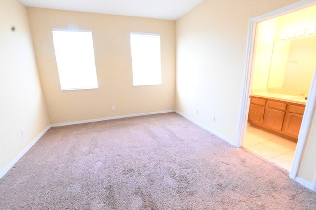 Building Photo - 3551 Victoria Pines Dr