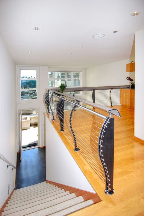 Building Photo - 1760 N Northlake Way