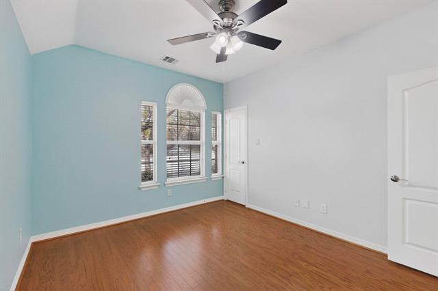 Building Photo - 100 Shumard Ct