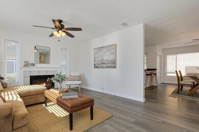 Building Photo - 10559 Westonhill Dr