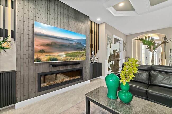 Building Photo - 54 N Riverwalk Dr