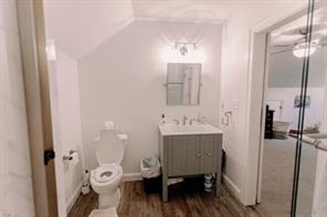 Building Photo - Gorgeous 4 bed, 3 bath in Great Bridge!