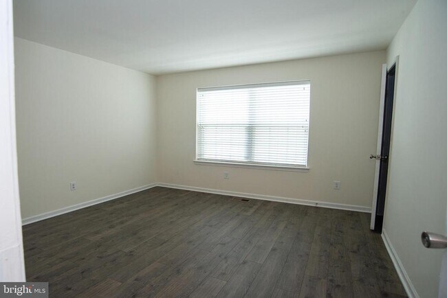 Building Photo - 1600 Hudgins Farm Cir