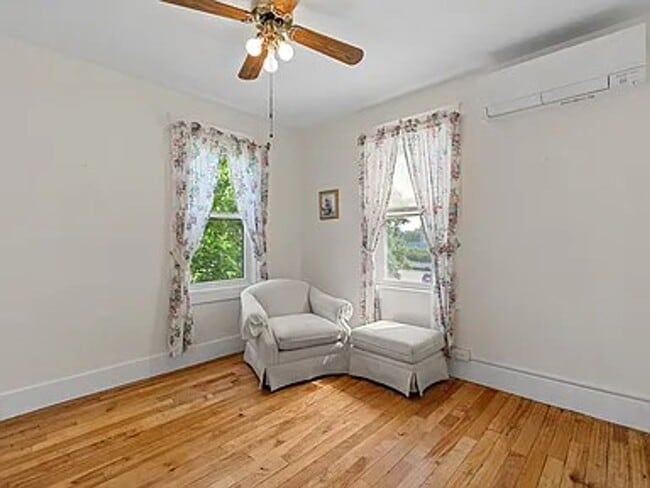 Building Photo - 97 Courtland St