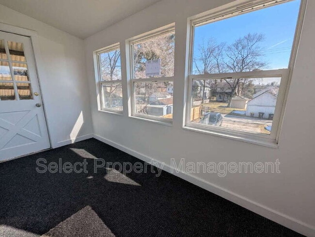 Building Photo - 1914 Kentucky Ave