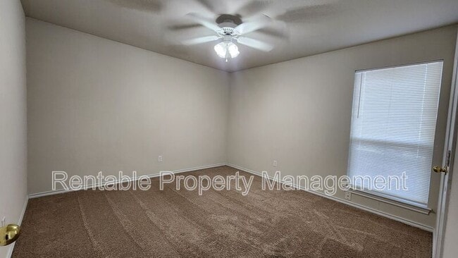 Building Photo - 118 Stagecoach Trail