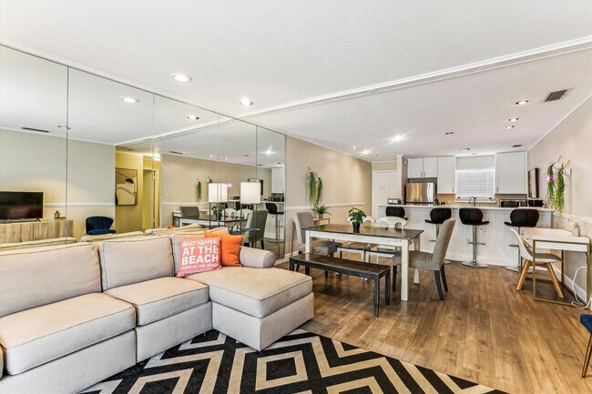 Building Photo - 405 Flagler Blvd