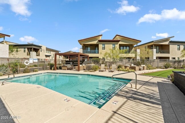 Building Photo - 1 Easy St