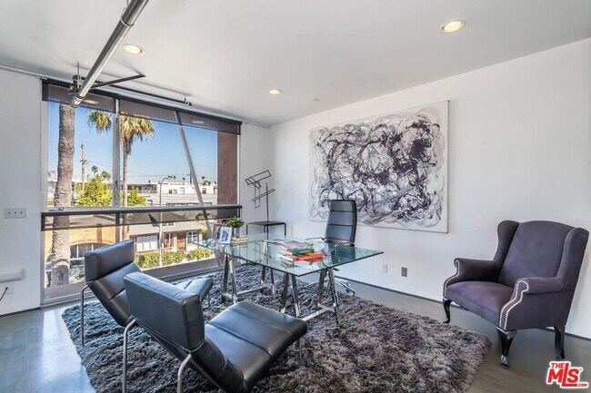 Building Photo - 1212 Abbot Kinney Blvd