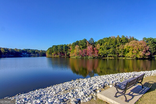 Building Photo - 112 Cottage Grove