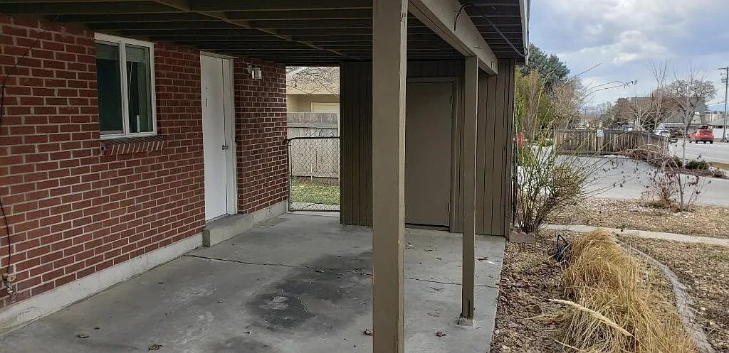 Building Photo - 2544 E 3300 S