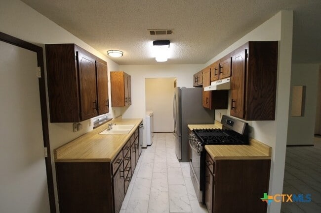 Building Photo - 1513 Missouri Ave