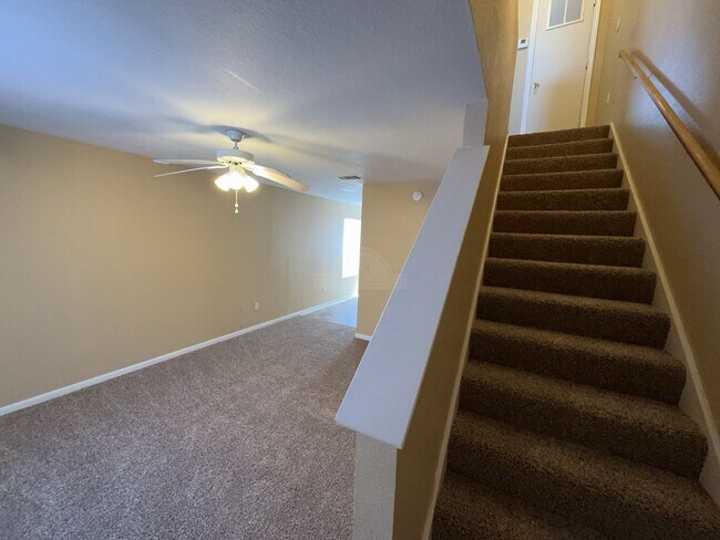 Building Photo - 2814 Cantabrian Dr