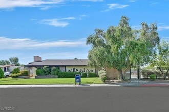 Building Photo - 4474 Buena Vista Dr