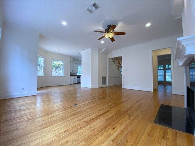Building Photo - 3024 Rice Boulevard