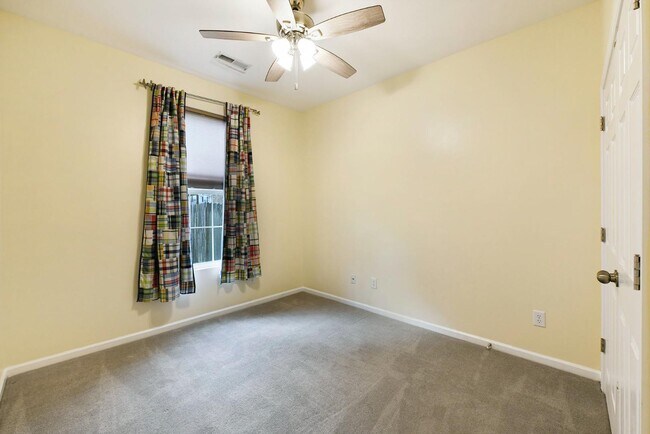 Building Photo - 4732 Lewis And Clark Trail