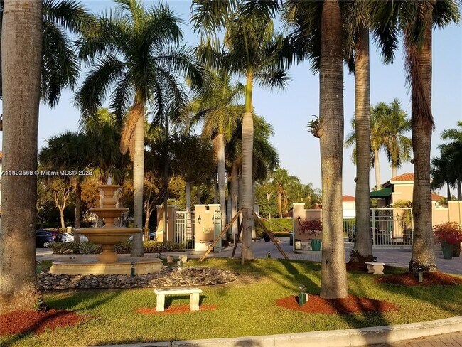 Building Photo - 6540 NW 114th Ave