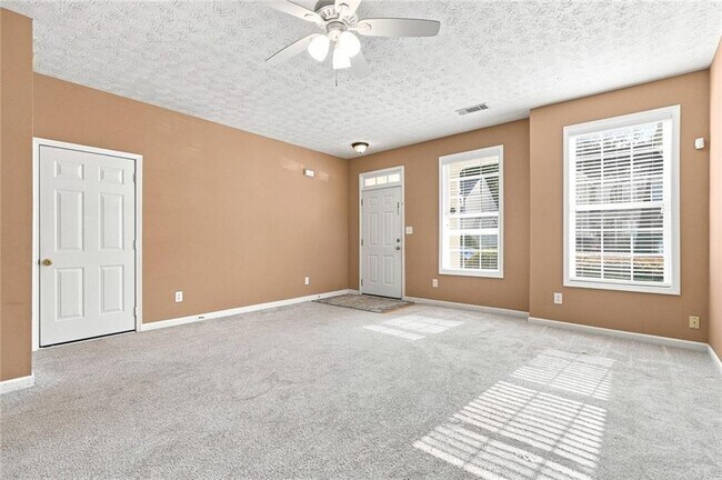 Building Photo - 3063 Kentmere Dr