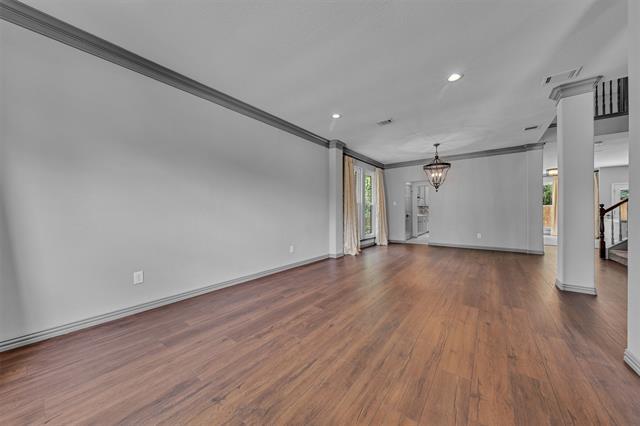 Building Photo - 2417 Bonham Tr