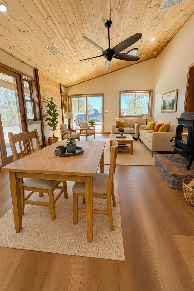 Building Photo - 5333 Wilderness View Dr