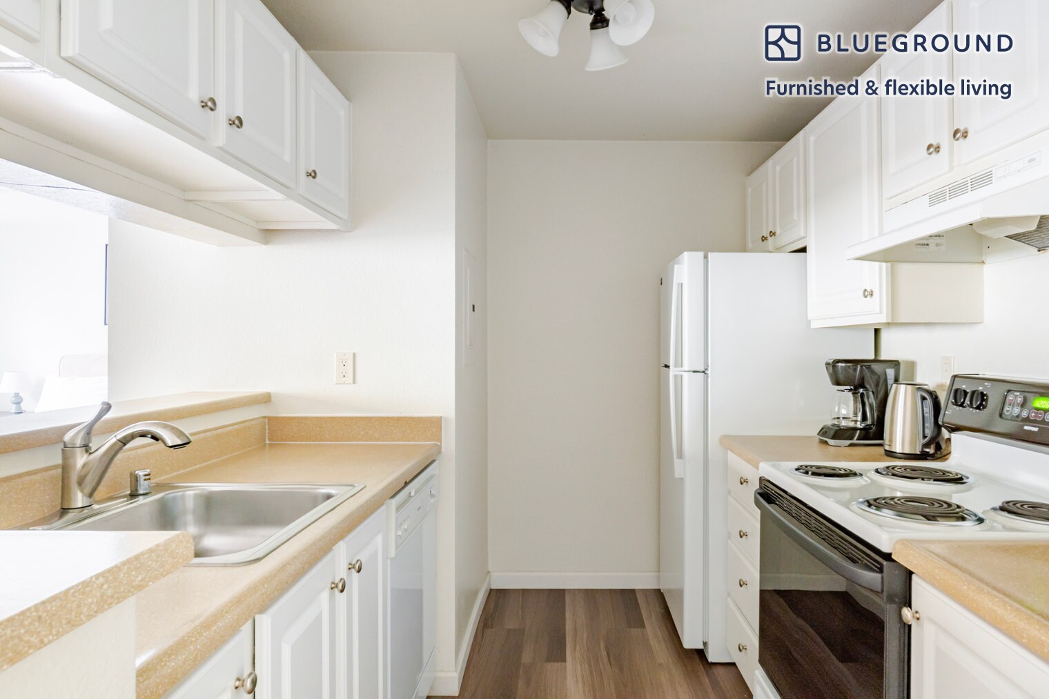 Building Photo - 15850 NE 40th St