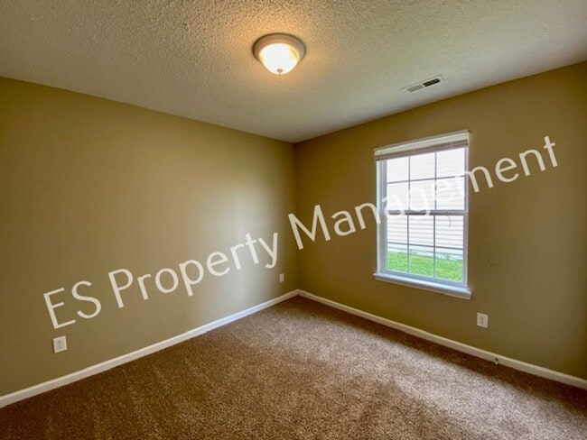 Building Photo - Wonderful 3 Bedroom 2 Bath Ranch Home in Lawrence Township!